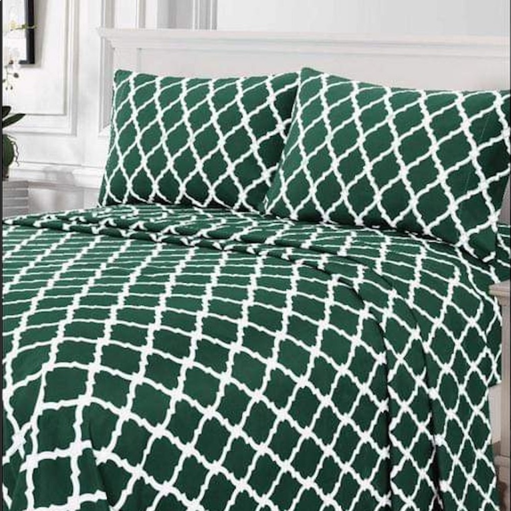 ✨FINAL STOCK✨King 4pc Emerald Arabesque Bedsheets